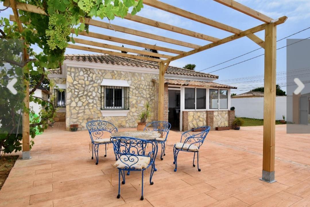 Chalet Villa Caulina Chiclana de la Frontera Exteriör bild