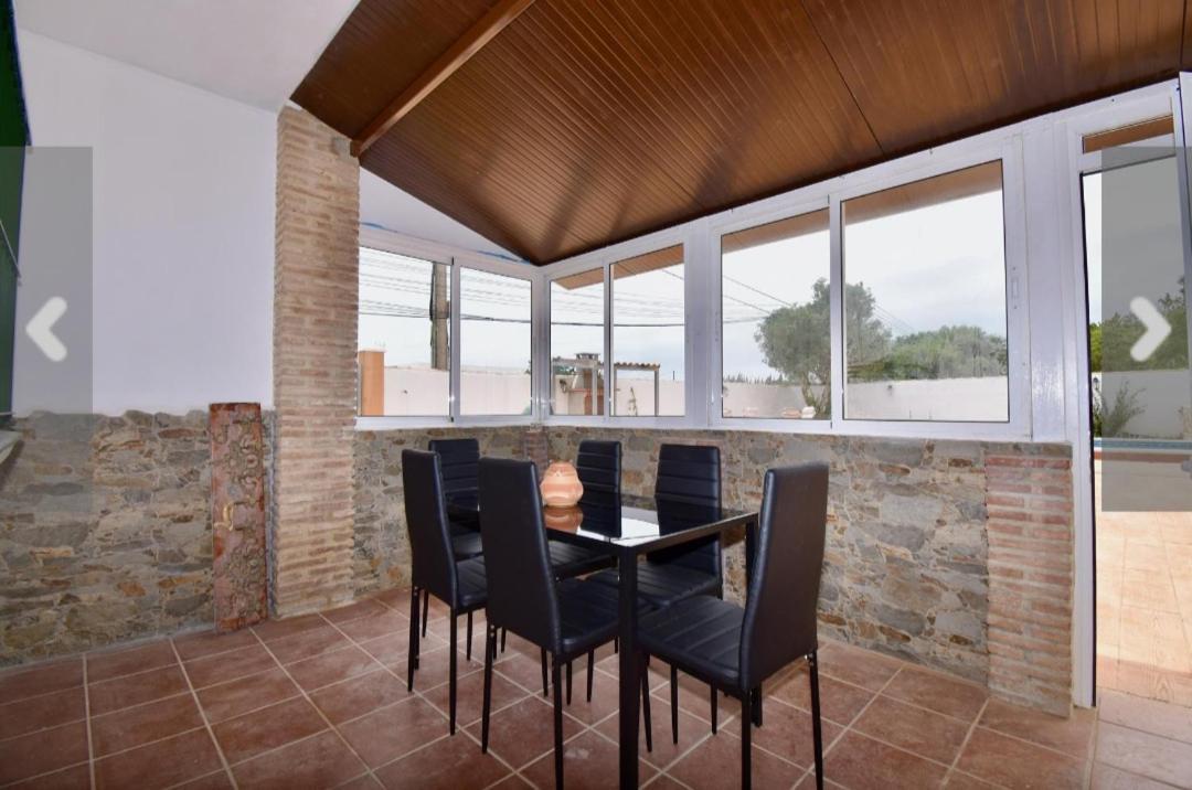 Chalet Villa Caulina Chiclana de la Frontera Exteriör bild